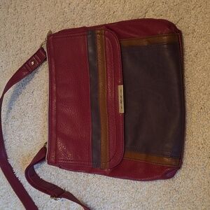 Relic cross body bag